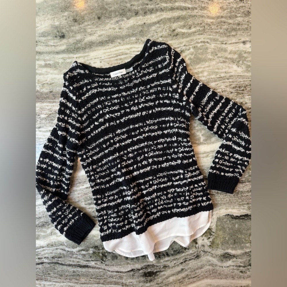 Calvin Klein Black & White Textured Crewneck Sweater